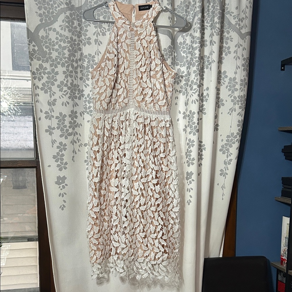 Elegant White Lace Halter Dress